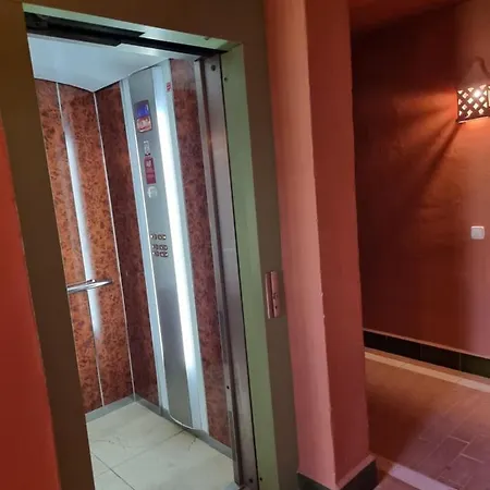 Benatalaya,heated Pool,saunas,gym Lägenhet