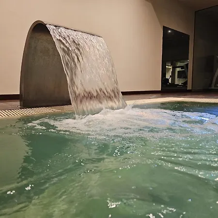 Benatalaya,heated Pool,saunas,gym * Estepona