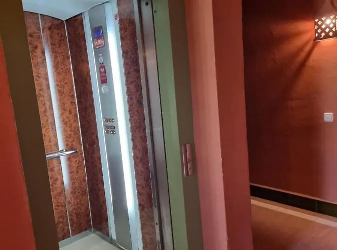 Benatalaya,heated Pool,saunas,gym Appartement