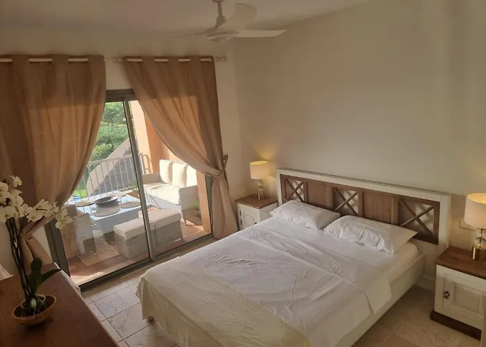 Lägenhet Benatalaya,heated Pool,saunas,gym Estepona