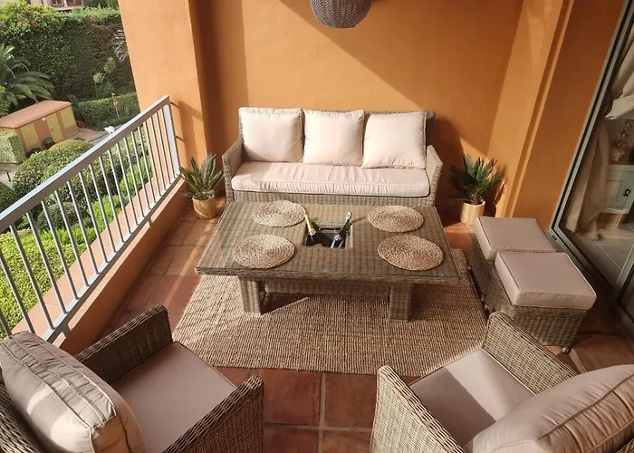 Lägenhet Benatalaya,heated Pool,saunas,gym Estepona