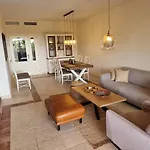 Διαμέρισμα Benatalaya,heated Pool,saunas,gym Εστεπόνα